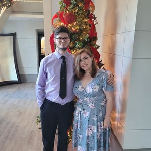 Meet your Posher, Leah